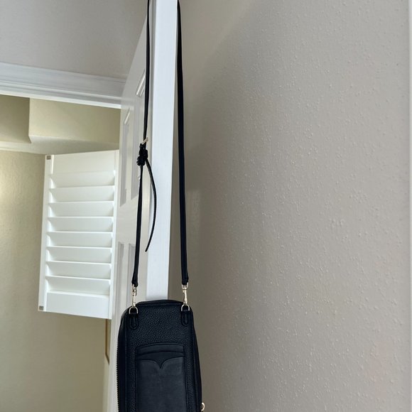 Kate Spade New York Zeezee North/South Phone Crossbody for iPhone® Black One Siz - Picture 4 of 5